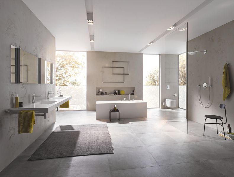 Однорычажный смеситель для ванны на 4 отверстия Grohe Lineare (19577001) 19577001 фото