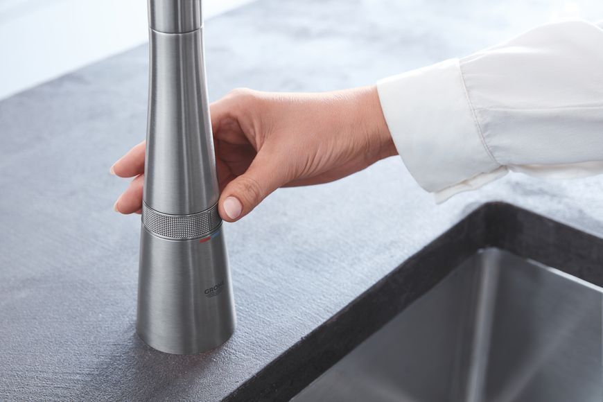 Смеситель для кухни с выдвижным изливом Grohe Zedra SmartControl (31593DC2) 31593DC2 фото