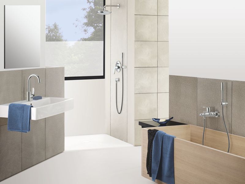 Душевой набор с держателем, 1 режим струи Grohe Euphoria Cosmopolitan (27369000) 27369000 фото