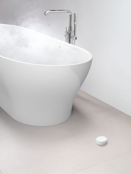 Интеллектуальный контроллер воды Grohe Sense Guard (22505LN0) 22505LN0 фото