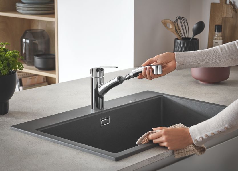 Змішувач для кухні з висувним виливом Grohe Eurosmart New (30305001) 30305001 фото