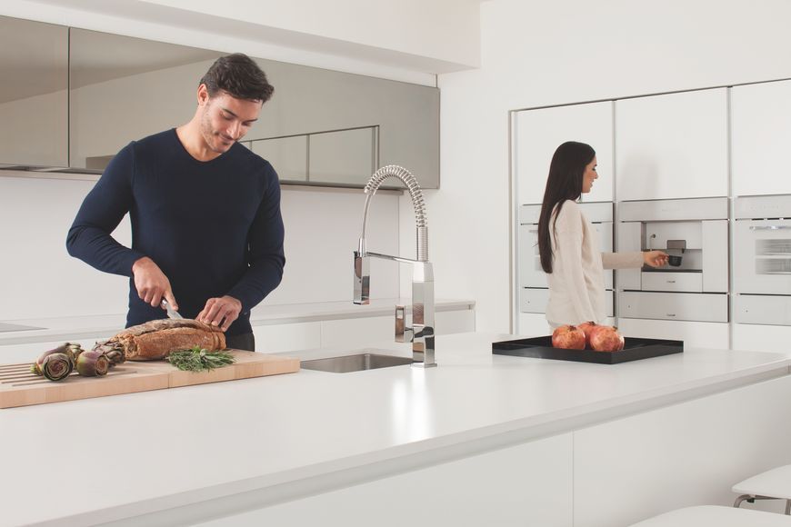 Смеситель для кухни с гибким изливом Grohe Eurocube (31395000) 31395000 фото