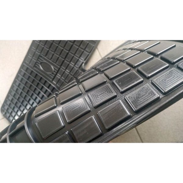 Килимок гумовий Renault Gama-T 1613 19051989A32 фото