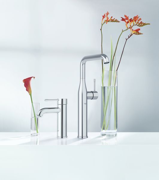 Змішувач для раковини S-розміру Grohe Essence New (23589001) 23589001 фото