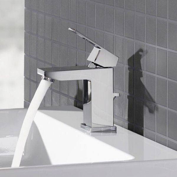 Смеситель для умывальника с дон. клапаном Grohe Eurocube (23127000) 23127000 фото