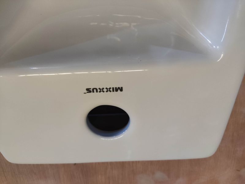 Раковина меблева Mixxus Premium QUADRO-1501 400х215х105mm з отвором під змішувач (MP6502) MP6502 фото