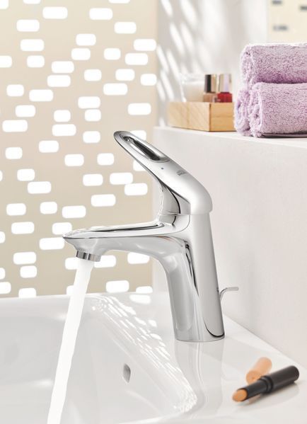 Смеситель для раковины S-размера Grohe Eurostyle (33558003) 33558003 фото