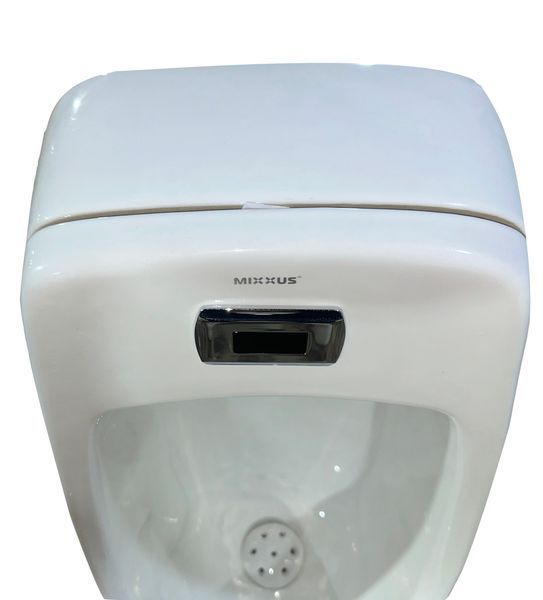 Пісуар підвісний Mixxus Premium BEVEL-1001 390x395x795mm з ІЧ-датчиком автоматичного змиву (MP6661) MP6661 фото