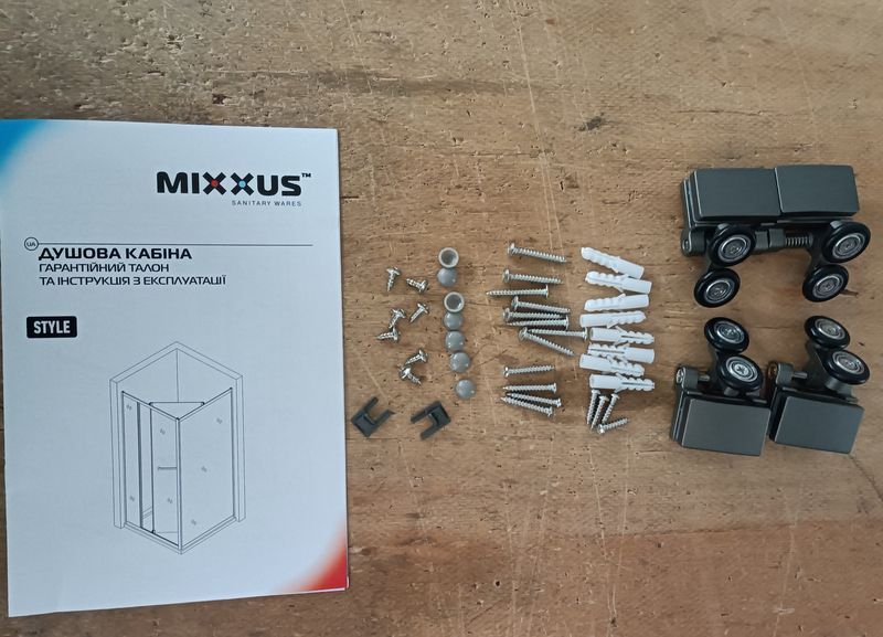 Душевая кабина с низким поддоном Mixxus Style SCT01-90x90x200-TR Graphite прозрачное стекло 6мм (MI8432) MI8432 фото