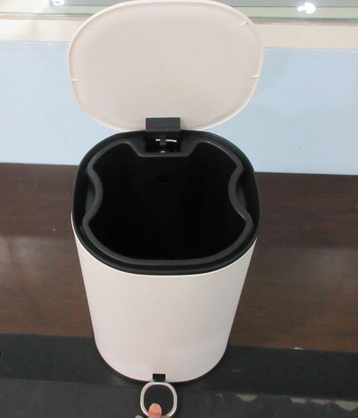 Відро для сміття з плавним закриттям овальне Zerix Prime-TC0105 White 5л колір білий (ZX5901) ZX5901 фото