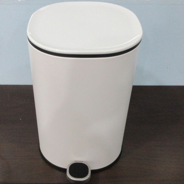 Відро для сміття з плавним закриттям овальне Zerix Prime-TC0105 White 5л колір білий (ZX5901) ZX5901 фото