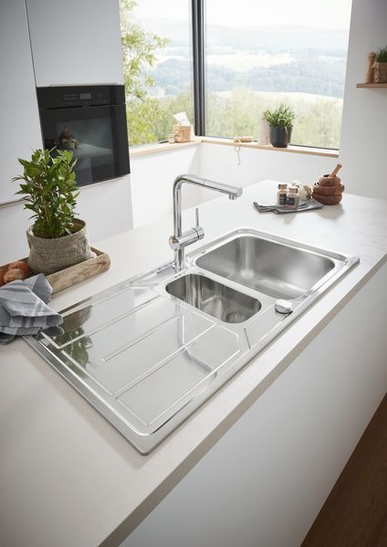Смеситель для кухни с выдвижным изливом Grohe Minta (32168000) 32168000 фото